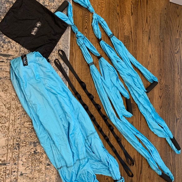 UpCircleSeven Aerial Yoga Swing Set (FINAL PRICE $59  24 - Picture 3 of 14